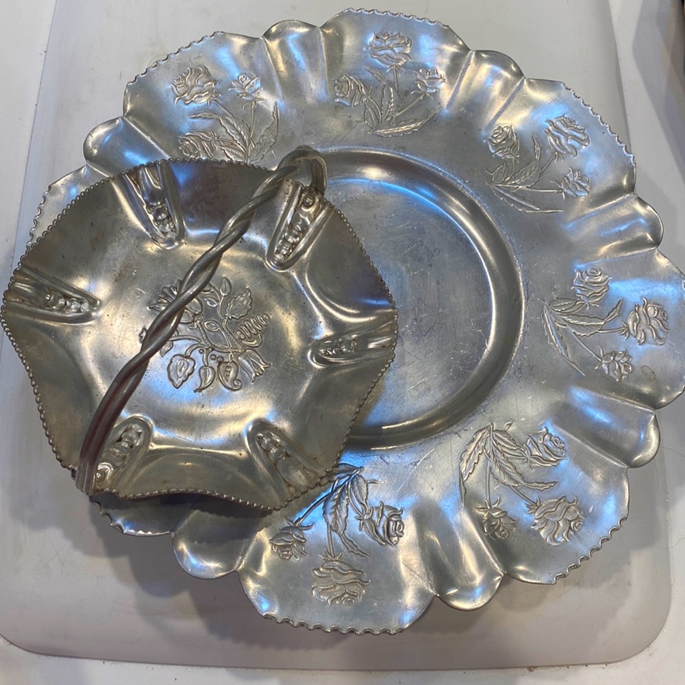 Mid Century 50’s Lazy Susan aluminum tray & a basket hand forged floral vintage